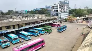 विथुरा में जंगल के पास सरकारी लोअर प्राइमरी स्कूल ने बस के लिए गुहार लगाई विथुरा में जंगल के पास सरकारी लोअर प्राइमरी स्कूल ने बस के लिए गुहार लगाई