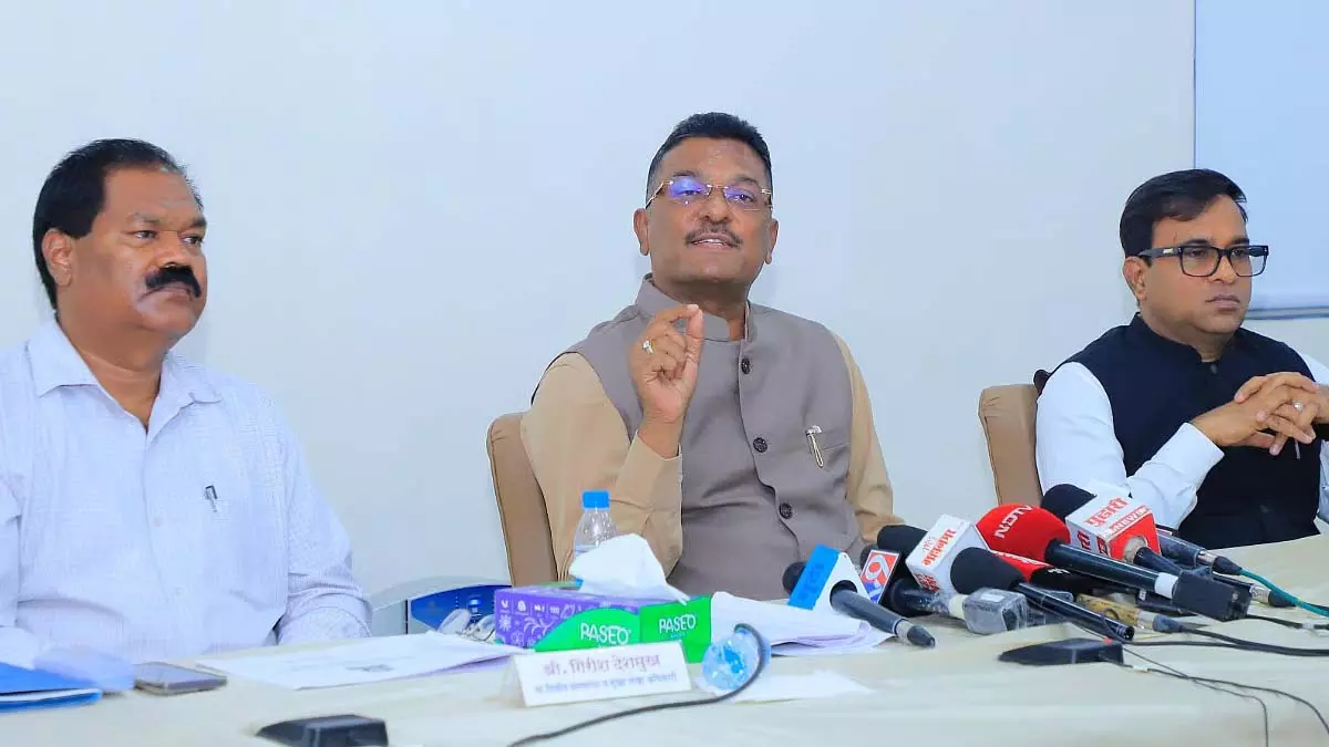 Maharashtra : वित्त वर्ष 2023-24 में MSRTC का घाटा बढ़कर ₹10,324 करोड़ हो गया Maharashtra : वित्त वर्ष 2023-24 में MSRTC का घाटा बढ़कर ₹10,324 करोड़ हो गया
