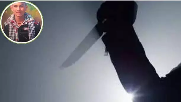 Bhopal : जुलूस में डीजे डांस विवाद के बाद 20 वर्षीय युवक की चाकू घोंपकर हत्या Bhopal : जुलूस में डीजे डांस विवाद के बाद 20 वर्षीय युवक की चाकू घोंपकर हत्या