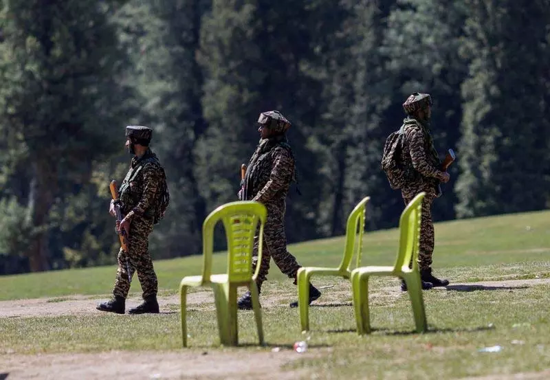 NIA ने पहलगाम आतंकी हमला करने वाले आतंकवादियों को पनाह देने के आरोप में 2 लोगों को गिरफ्तार किया NIA ने पहलगाम आतंकी हमला करने वाले आतंकवादियों को पनाह देने के आरोप में 2 लोगों को गिरफ्तार किया