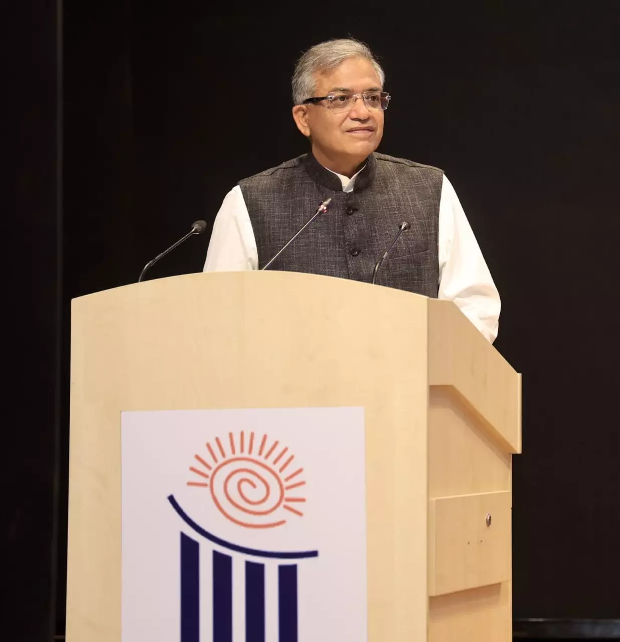IIIDEM नई दिल्ली में बीएलओ सुपरवाइज़रों का 13वां प्रशिक्षण कार्यक्रम शुरू IIIDEM नई दिल्ली में बीएलओ सुपरवाइज़रों का 13वां प्रशिक्षण कार्यक्रम शुरू