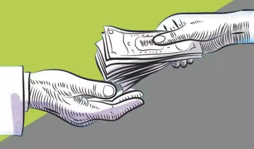 केवल तभी काम करें जब आपके हाथ गीले हों केवल तभी काम करें जब आपके हाथ गीले हों