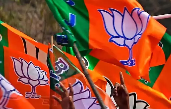 पद्मा नेताओं ने संघर्ष पर भाषण में संयम बरतने का आग्रह किया पद्मा नेताओं ने संघर्ष पर भाषण में संयम बरतने का आग्रह किया