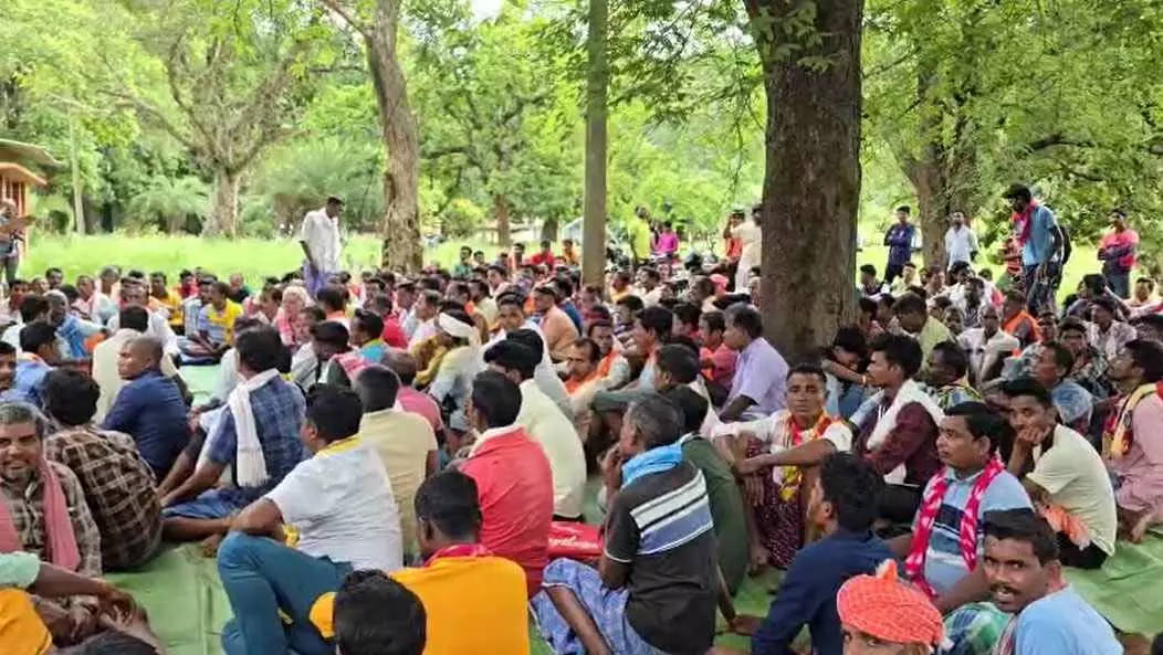 बोधघाट जल विद्युत परियोजना के खिलाफ ग्रामीणों का उग्र विरोध, कहा- जान देंगे पर जमीन नहीं बोधघाट जल विद्युत परियोजना के खिलाफ ग्रामीणों का उग्र विरोध, कहा- जान देंगे पर जमीन नहीं