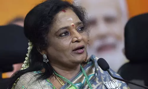 मदुरै जाने वाली फ्लाइट का इंजन अचानक फेल, तमिलिसाई समेत कई यात्री परेशान