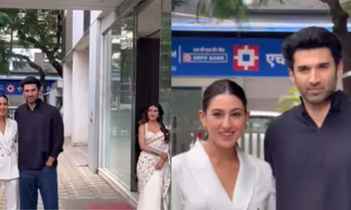 प्रमोशन के लिए मेट्रो में आईं Sara Ali Khan, मूड सेट कर दिया