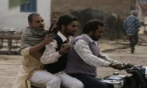 ‘गैंग्स ऑफ वासेपुर’ : 13 साल नवाजुद्दीन और मनोज ने साझा किए शूटिंग के किस्से ‘गैंग्स ऑफ वासेपुर’ : 13 साल नवाजुद्दीन और मनोज ने साझा किए शूटिंग के किस्से