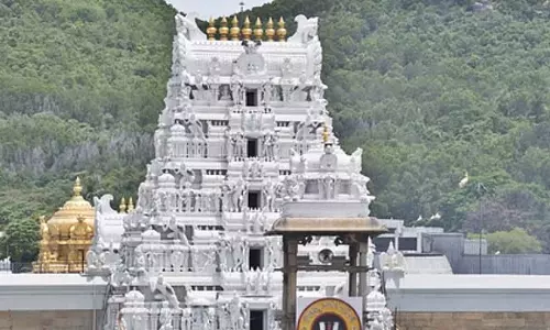 कमांडर-इन-चीफ ने राष्ट्रीय सुरक्षा सलाहकार के साथ तिरुपति में पूजा की