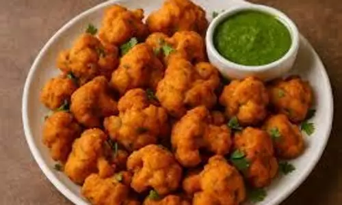 Pakoda Recipe: गरमागरम गोभी के पकौड़े Pakoda Recipe: गरमागरम गोभी के पकौड़े