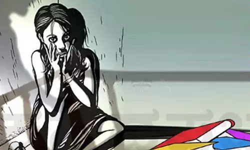 सरकारी स्कूल का शिक्षक 24 छात्राओं का यौन उत्पीड़न करने के आरोप में गिरफ्तार सरकारी स्कूल का शिक्षक 24 छात्राओं का यौन उत्पीड़न करने के आरोप में गिरफ्तार