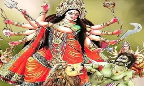 Maa Durga का दिव्य अवतरण: जानें कैसे बनीं देवताओं की आखिरी आशा Maa Durga का दिव्य अवतरण: जानें कैसे बनीं देवताओं की आखिरी आशा