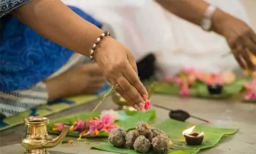 Ashadha Amavasya Upay: आषाढ़ अमावस्या पर करें ये उपाय, पितृ दोष से मिलेगी राहत