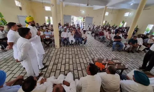 BJP पर निशाना साधा, सदस्यता अभियान के लिए जेजेपी कार्यकर्ताओं को किया एकजुट BJP पर निशाना साधा, सदस्यता अभियान के लिए जेजेपी कार्यकर्ताओं को किया एकजुट