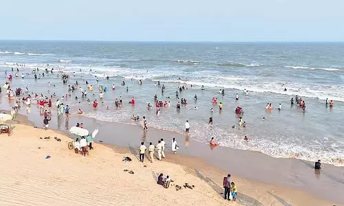 Bapatla में सूर्यलंका बीच का 98 करोड़ रुपये की लागत से नवीनीकरण किया जाएगा Bapatla में सूर्यलंका बीच का 98 करोड़ रुपये की लागत से नवीनीकरण किया जाएगा