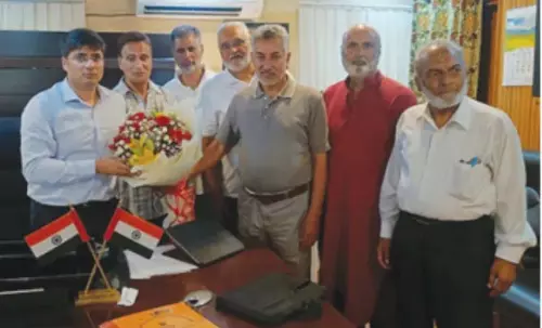 SMC वरिष्ठ नागरिक मंच ने आयुक्त से मिलकर सेवानिवृत्त कर्मचारियों की समस्याओं का समाधान मांगा SMC वरिष्ठ नागरिक मंच ने आयुक्त से मिलकर सेवानिवृत्त कर्मचारियों की समस्याओं का समाधान मांगा