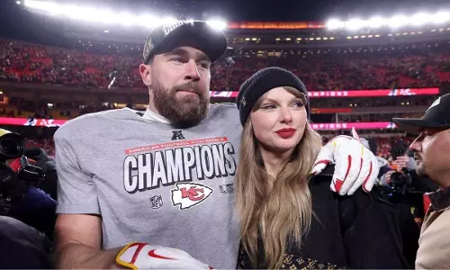 Travis Kelce और टेलर स्विफ्ट की NYC डेट नाइट Travis Kelce और टेलर स्विफ्ट की NYC डेट नाइट