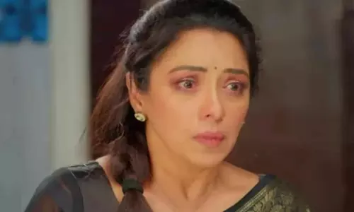 Rupali Ganguly स्टारर अनुपमा के सेट पर शूटिंग के दौरान लगी भीषण आग Rupali Ganguly स्टारर अनुपमा के सेट पर शूटिंग के दौरान लगी भीषण आग