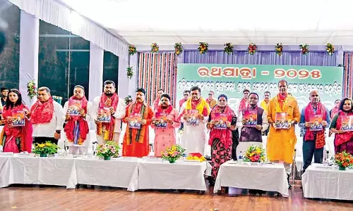 विश्व प्रसिद्ध रथ यात्रा राज्य का सम्मान है : CM Majhi विश्व प्रसिद्ध रथ यात्रा राज्य का सम्मान है : CM Majhi