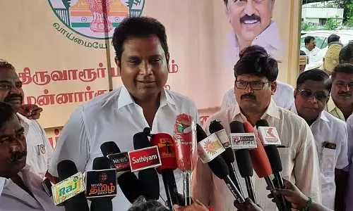 पेरियार, अन्ना की आलोचना: मंत्री TRB राजा ने पूर्व AIADMK मंत्रियों से सवाल पूछे पेरियार, अन्ना की आलोचना: मंत्री TRB राजा ने पूर्व AIADMK मंत्रियों से सवाल पूछे
