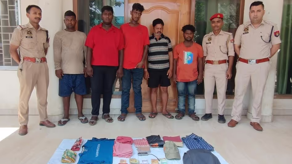 Guwahati में कई कार चोरी के बाद कुख्यात त्रिची गैंग का भंडाफोड़ Guwahati में कई कार चोरी के बाद कुख्यात त्रिची गैंग का भंडाफोड़
