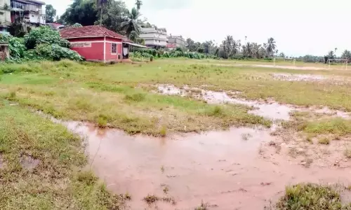 मीनांगडी स्टेडियम कीचड़ के गड्ढे में तब्दील; खेल सितारों ने की लापरवाही की शिकायत