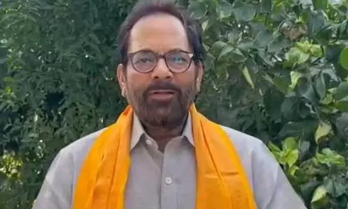 भारत की विदेश नीति सही दिशा में आगे बढ़ रही, बुद्ध की धरती से युद्ध का संदेश कभी नहीं गया : मुख्तार अब्बास नकवी