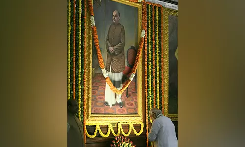 PM मोदी ने श्यामा प्रसाद मुखर्जी को उनकी पुण्यतिथि पर दी श्रद्धांजलि