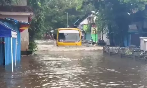 Gujarat में भारी बारिश: सूरत में भीषण बाढ़