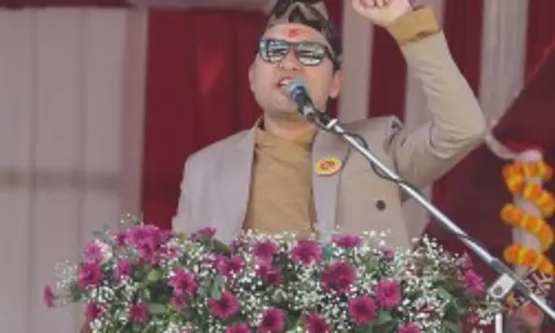 Sikkim : खंडन और कल्पना की एक पुनः निर्मित स्क्रिप्ट थी बसनेत Sikkim : खंडन और कल्पना की एक पुनः निर्मित स्क्रिप्ट थी बसनेत
