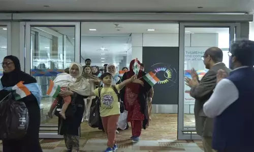 तनाव के बीच सरकार ईरान में भारतीय नागरिकों की गिनती और सुरक्षा के लिए काम कर रही है