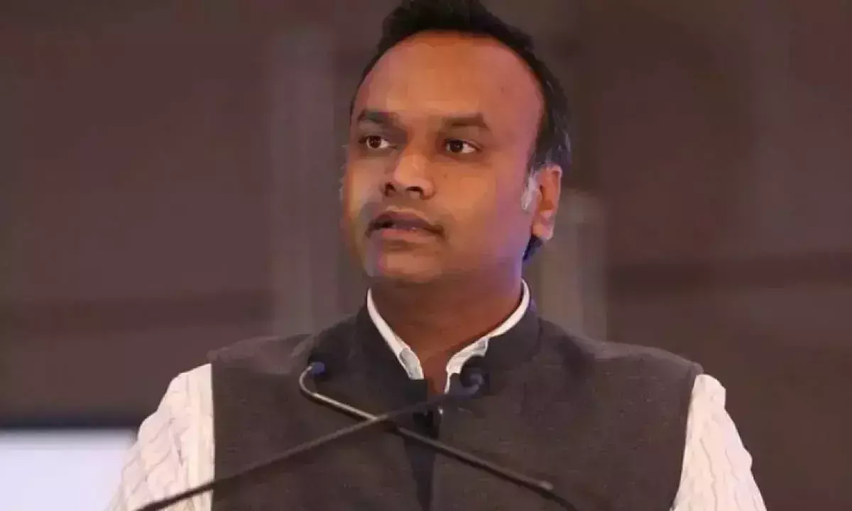 SDPI ने कर्नाटक के मंत्री की अमेरिका यात्रा के लिए राजनीतिक मंजूरी देने से केंद्र सरकार के इनकार की निंदा की SDPI ने कर्नाटक के मंत्री की अमेरिका यात्रा के लिए राजनीतिक मंजूरी देने से केंद्र सरकार के इनकार की निंदा की