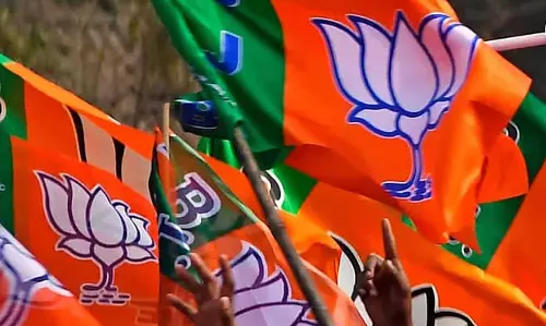 पद्मा नेताओं ने संघर्ष पर भाषण में संयम बरतने का आग्रह किया पद्मा नेताओं ने संघर्ष पर भाषण में संयम बरतने का आग्रह किया