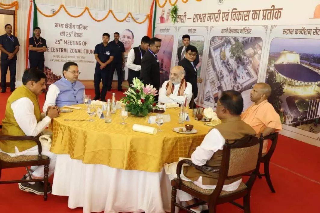 CM साय कुछ देर में काशी विश्वनाथ मंदिर के दर्शन करेंगे CM साय कुछ देर में काशी विश्वनाथ मंदिर के दर्शन करेंगे
