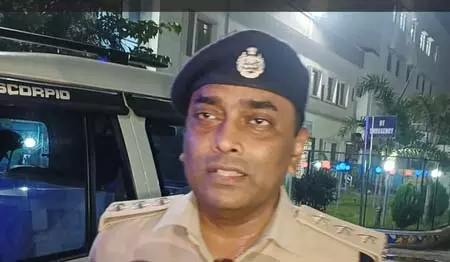प्रखंड अध्यक्ष के बेटे की पीट-पीटकर हत्या, मां घायल प्रखंड अध्यक्ष के बेटे की पीट-पीटकर हत्या, मां घायल