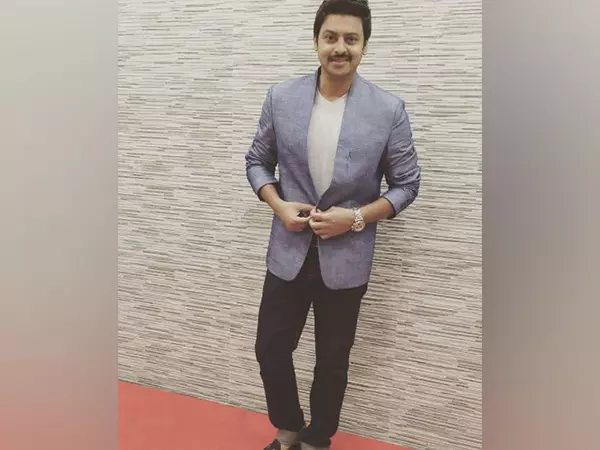 ड्रग मामले में अभिनेता श्रीकांत गिरफ्तार, 7 July तक न्यायिक हिरासत में भेजा गया ड्रग मामले में अभिनेता श्रीकांत गिरफ्तार, 7 July तक न्यायिक हिरासत में भेजा गया