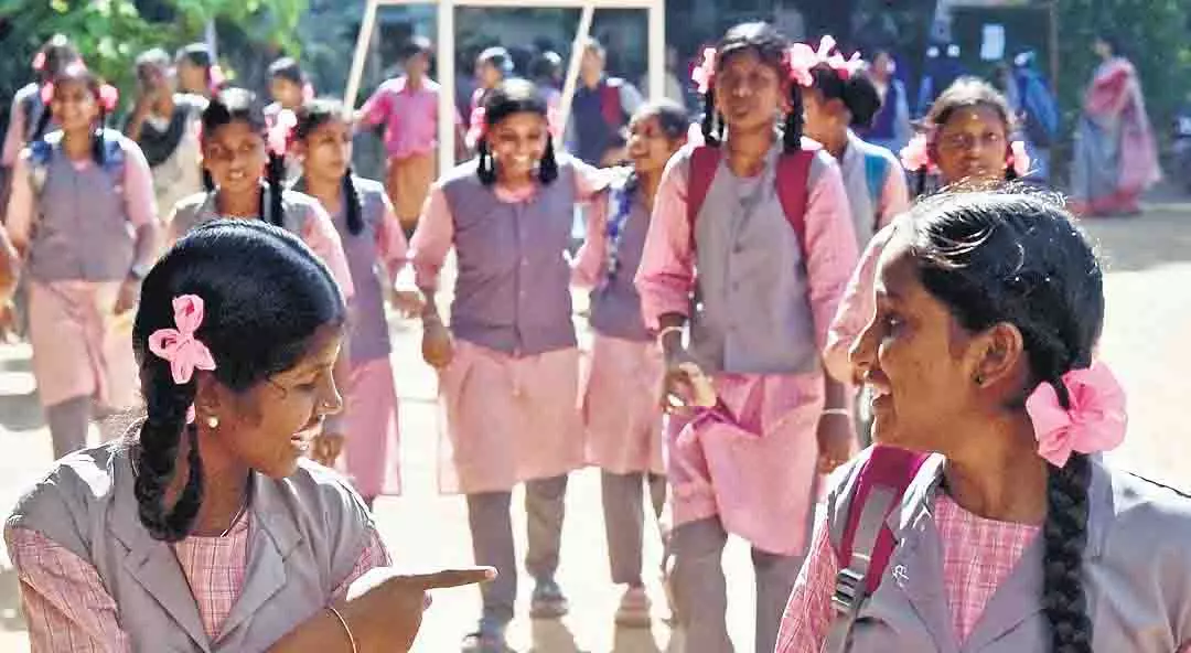 इस वर्ष Tamil Nadu में कक्षा 8 तक 3.35 लाख से अधिक नए विद्यार्थियों ने दाखिला लिया इस वर्ष Tamil Nadu में कक्षा 8 तक 3.35 लाख से अधिक नए विद्यार्थियों ने दाखिला लिया