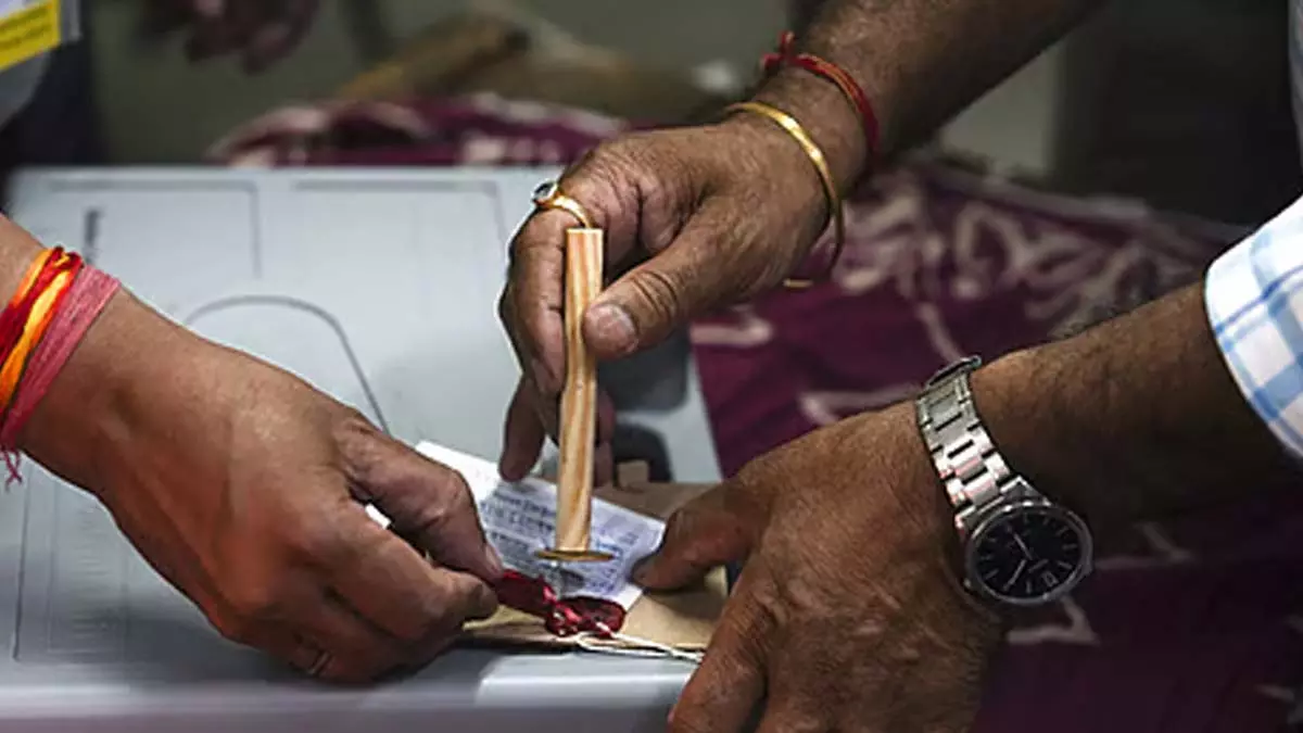 Telangana में अगले तीन महीनों में स्थानीय निकाय चुनाव होने की नहीं है संभावना Telangana में अगले तीन महीनों में स्थानीय निकाय चुनाव होने की नहीं है संभावना