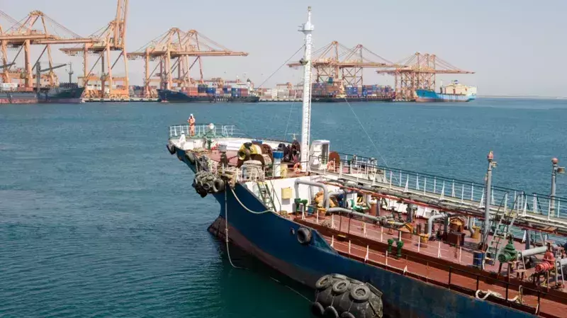 Israel द्वारा ईरान के साथ युद्ध विराम पर सहमति जताने के बाद तेल की कीमतों में गिरावट Israel द्वारा ईरान के साथ युद्ध विराम पर सहमति जताने के बाद तेल की कीमतों में गिरावट