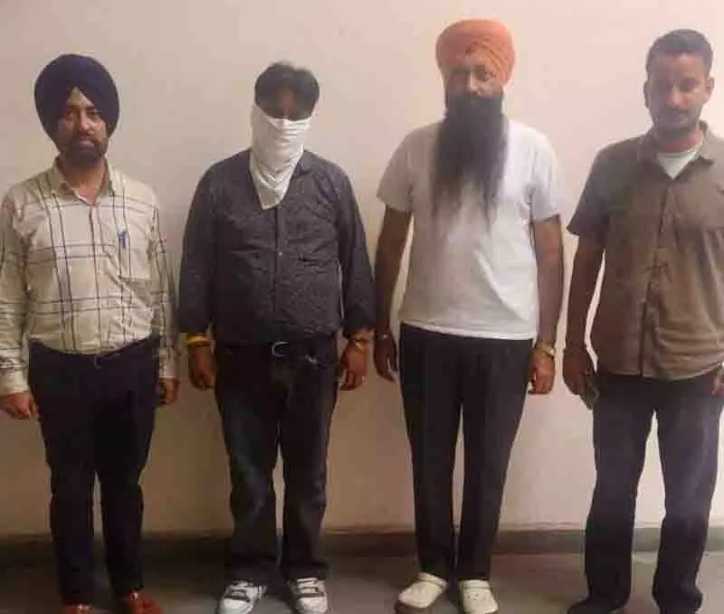 Amritsarl: रिश्वत मामला, सतर्कता ब्यूरो ने ग्रामीण बैंक के रिकॉर्ड तलब किए Amritsarl: रिश्वत मामला, सतर्कता ब्यूरो ने ग्रामीण बैंक के रिकॉर्ड तलब किए
