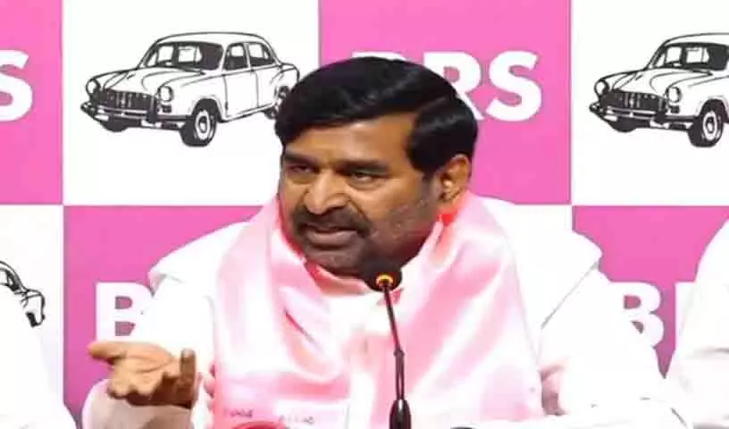 चंद्रबाबू नायडू गोदावरी नदी के पानी को मोड़ने की साजिश कर रहे: Jagadish Reddy चंद्रबाबू नायडू गोदावरी नदी के पानी को मोड़ने की साजिश कर रहे: Jagadish Reddy