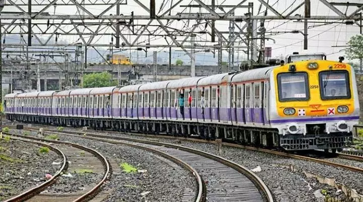 रेलवे ट्रैफिक ब्लॉक: 29 जून को कई ट्रेनें रद्द, 28 जून को मार्ग परिवर्तन व देरी से चलेंगी कुछ गाड़ियां रेलवे ट्रैफिक ब्लॉक: 29 जून को कई ट्रेनें रद्द, 28 जून को मार्ग परिवर्तन व देरी से चलेंगी कुछ गाड़ियां