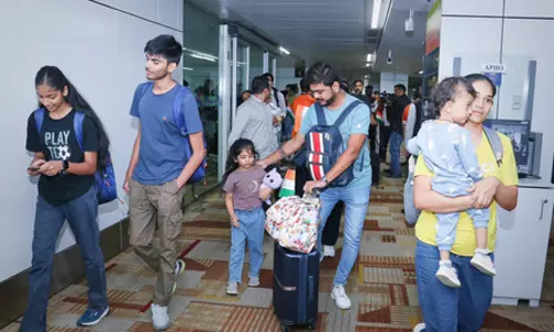 ऑपरेशन सिंधु: 161 यात्रियों को लेकर इजरायल से नई दिल्ली पहुंची पहली फ्लाइट, यात्रियों ने जताया आभार ऑपरेशन सिंधु: 161 यात्रियों को लेकर इजरायल से नई दिल्ली पहुंची पहली फ्लाइट, यात्रियों ने जताया आभार
