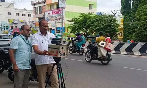 धर्मपुरी में यातायात उल्लंघनकर्ताओं पर नज़र रखने के लिए स्वचालित कैमरा: जुर्माना लगेगा धर्मपुरी में यातायात उल्लंघनकर्ताओं पर नज़र रखने के लिए स्वचालित कैमरा: जुर्माना लगेगा