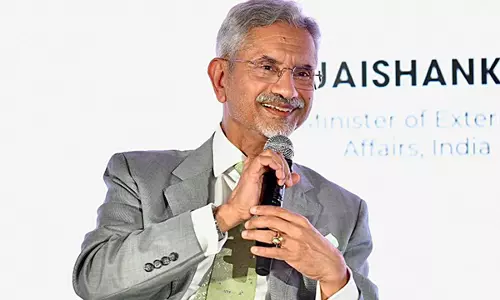 Jaishankar ने पासपोर्ट सेवा दिवस पर पूरे भारत में पासपोर्ट सेवा कार्यक्रम 2.0, ई-पासपोर्ट रोलआउट की घोषणा की