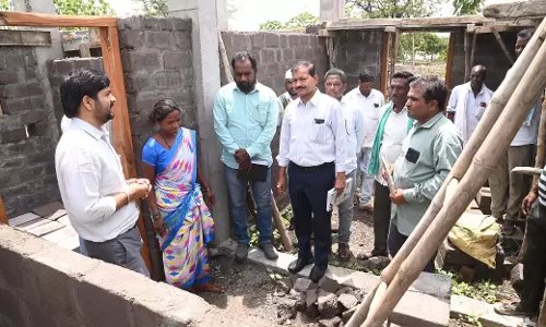 Telangana: इंदिराम्मा हाउसिंग लाभार्थियों ने निर्माण कार्य शुरू किया
