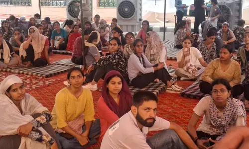 Haryana में विरोध प्रदर्शनों के दौर ने राजनीतिक तापमान बढ़ाया Haryana में विरोध प्रदर्शनों के दौर ने राजनीतिक तापमान बढ़ाया