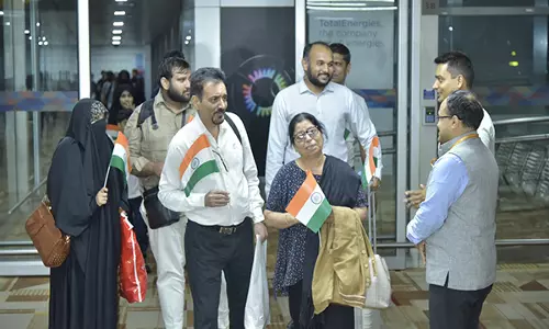 ऑपरेशन सिंधु के तहत Iran से 292 और भारतीयों को निकाला गया ऑपरेशन सिंधु के तहत Iran से 292 और भारतीयों को निकाला गया