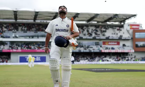 भारत बनाम इंग्लैंड: ICC ने लगाई ऋषभ पंत को फटकार, जानिए क्या हुई थी भूल भारत बनाम इंग्लैंड: ICC ने लगाई ऋषभ पंत को फटकार, जानिए क्या हुई थी भूल