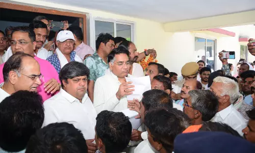 Jaipur: जल संसाधन मंत्री की पहल से परवन परियोजना के विस्थापितों को मिला मुआवजे का रास्ता Jaipur: जल संसाधन मंत्री की पहल से परवन परियोजना के विस्थापितों को मिला मुआवजे का रास्ता