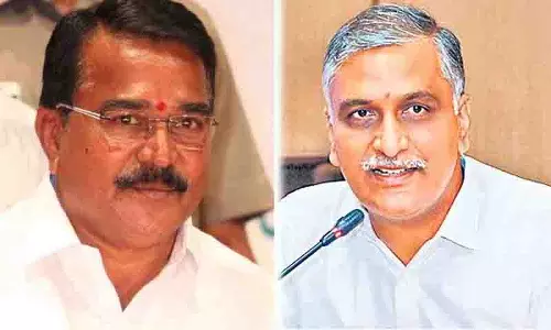 BRS ने कांग्रेस सरकार के रायथु पंडुगा का उपहास उड़ाया, किसानों को धोखा देने के लिए माफी की मांग की BRS ने कांग्रेस सरकार के रायथु पंडुगा का उपहास उड़ाया, किसानों को धोखा देने के लिए माफी की मांग की